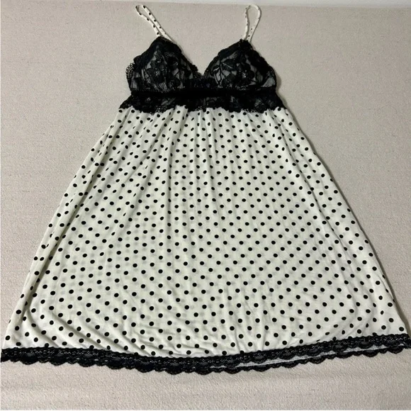Victoria’s Secret Babydoll Nightie Medium Off-White & Black Polka Dot Lace Trim - Picture 6 of 12
